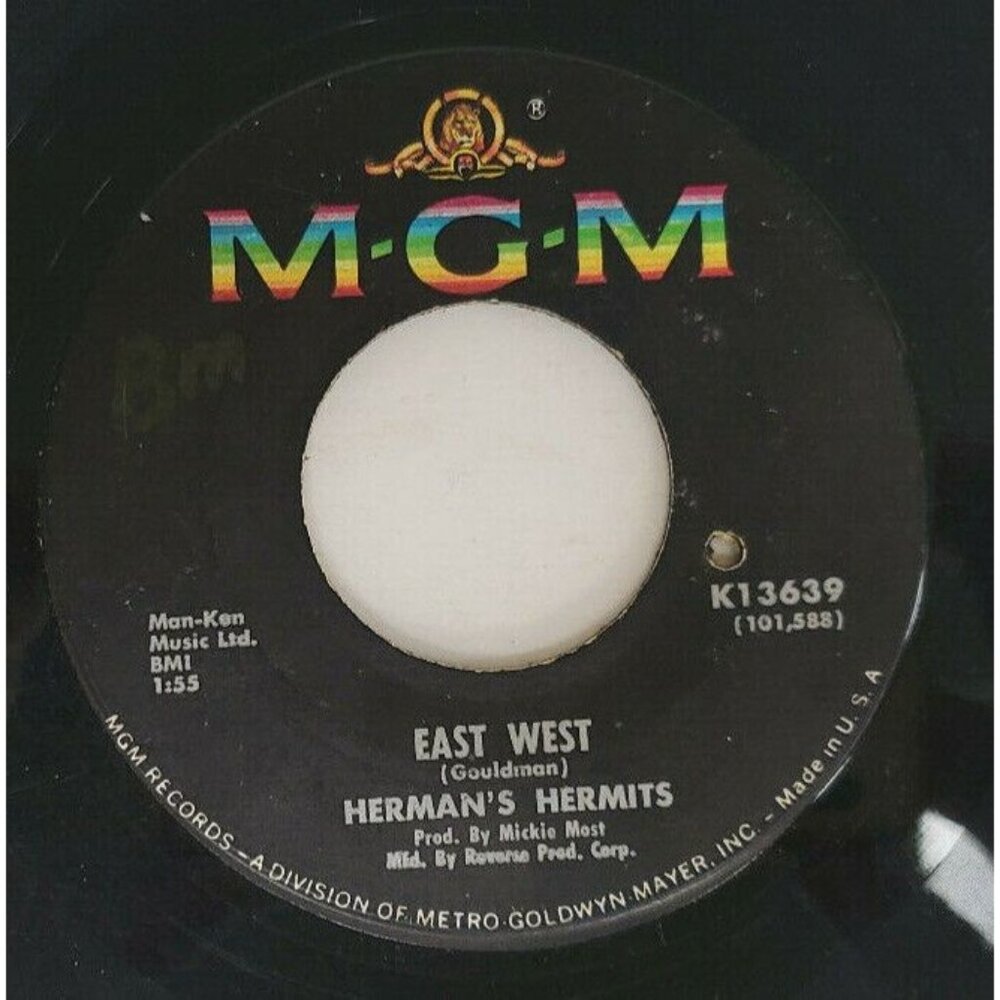 45rpm Herman's Hermits, East West, What is Wrong What is Right (143R)